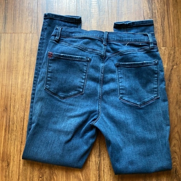 BDG Twig High Rise Jeans Size 31W - Picture 8 of 9